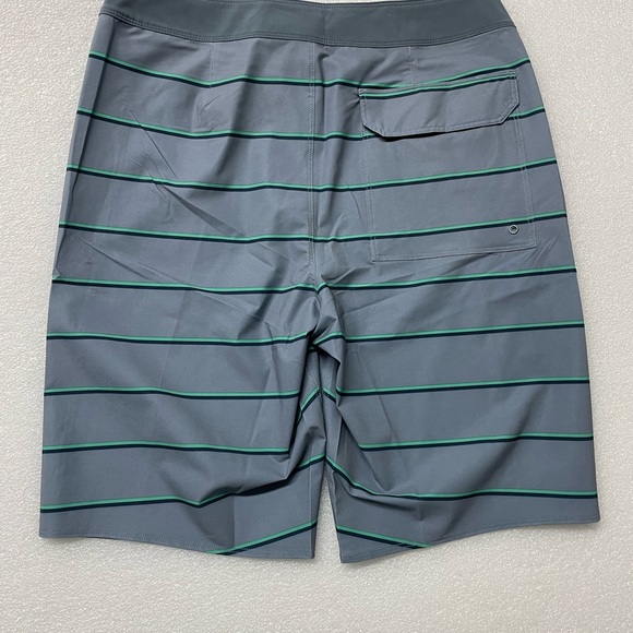 Men's PATAGONIA Stretch Hydropeak Boardshorts 21"- Sz 30 & 32 Blue Stripped $79 - Picture 9 of 10